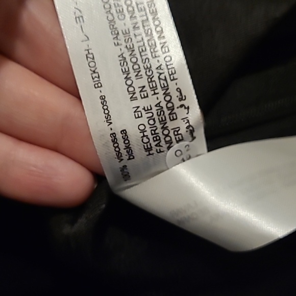 NWOT Zara black semi crop top - Picture 7 of 7